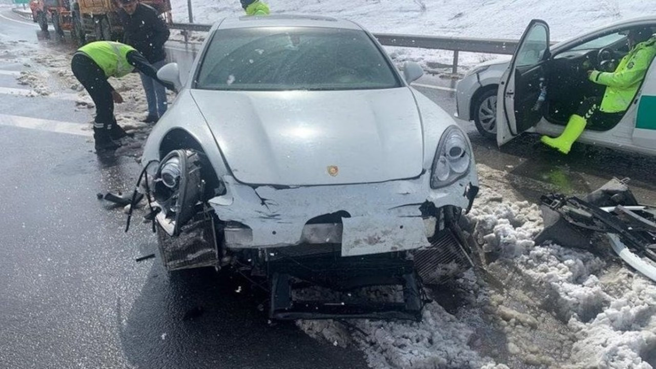 Yeni Malatyaspor Başkanı Adil Gevrek trafik kazası geçirdi