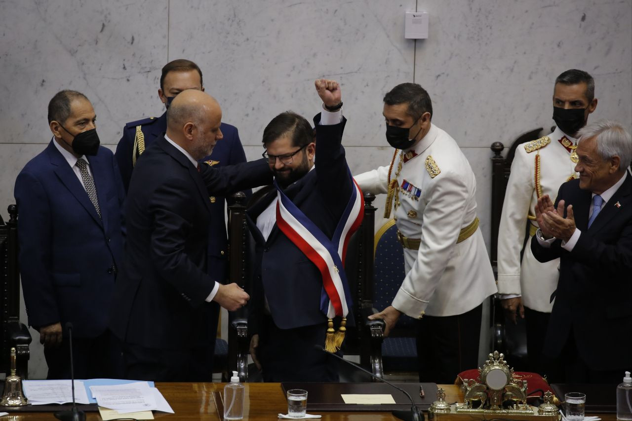 Şili'nin 36 yaşındaki Devlet Başkanı Boric görevi devraldı - Sayfa 1