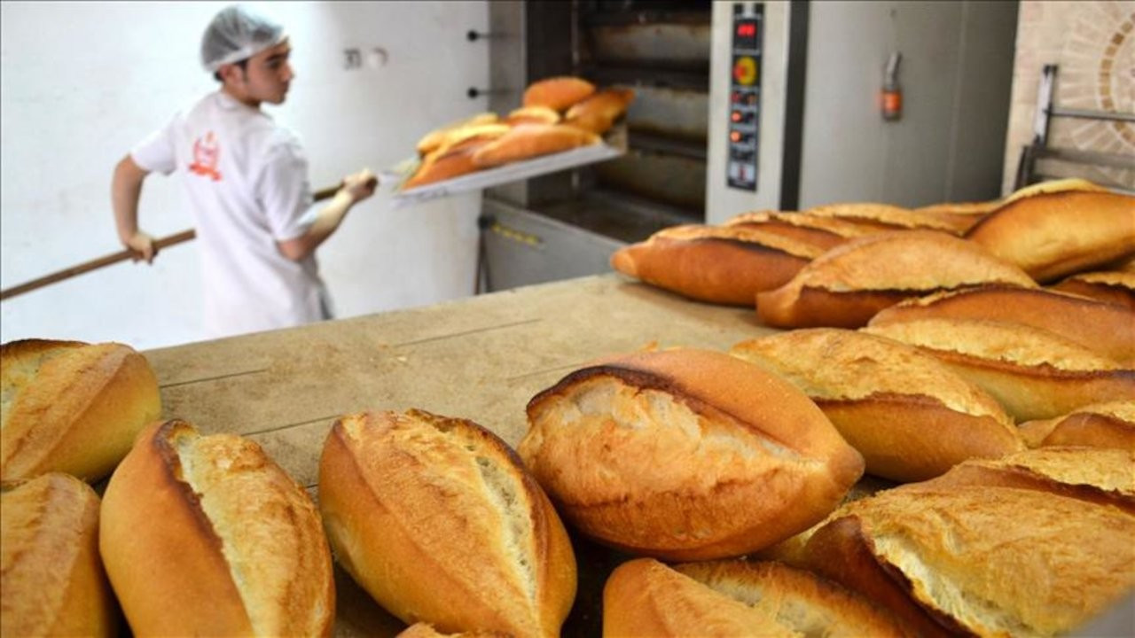 İstanbul'da ekmek yarından itibaren 5 TL oluyor