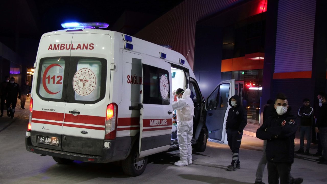 Uşak'ta 23 işçi zehirlenme şüphesiyle hastaneye kaldırıldı