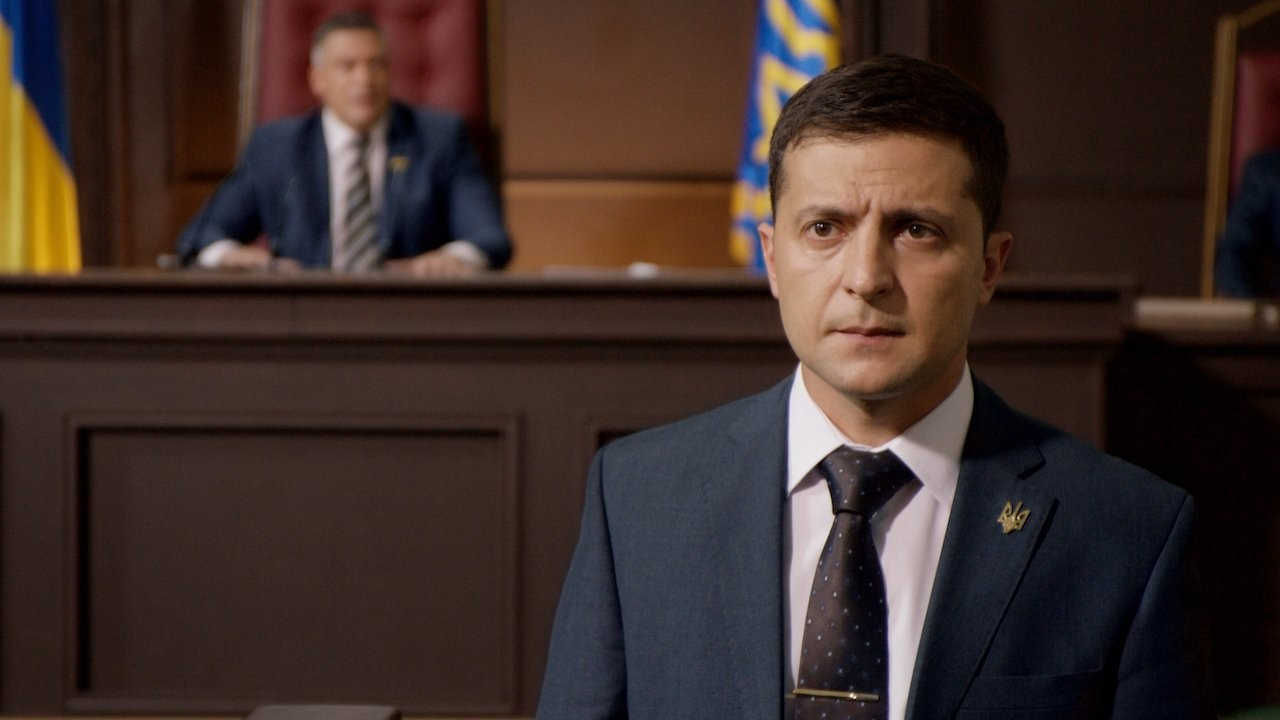 Ukrayna Devlet Başkanı Zelenskiy'nin 2015'te çektiği dizi yeniden Netflix'te