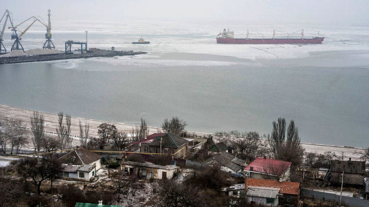 Ukrayna ordusu: Mariupol'dan Azak Denizi'ne erişimi kaybettik 