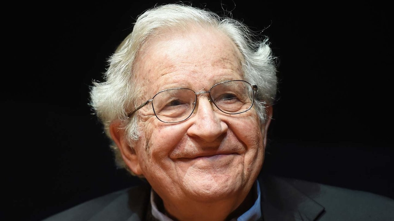 Chomsky'den Newroz mesajı:  Kürtler gelecekteki tarihi şekillendirecek