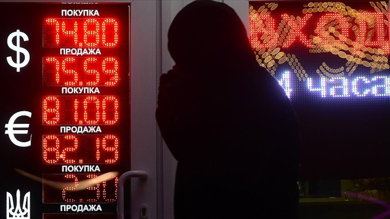 Moskova Borsası yarın kısmen açılıyor