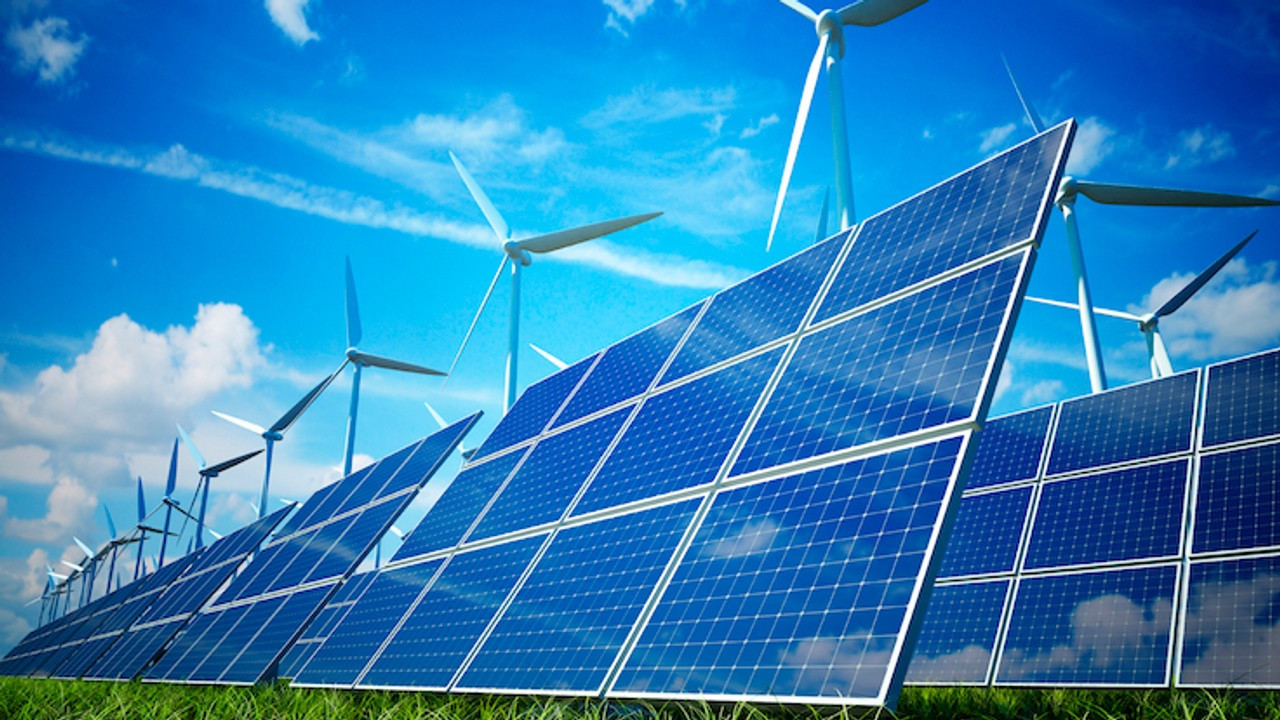 Rüzgar ve güneş enerjisi 2021'de küresel elektriğin onda birini üretti