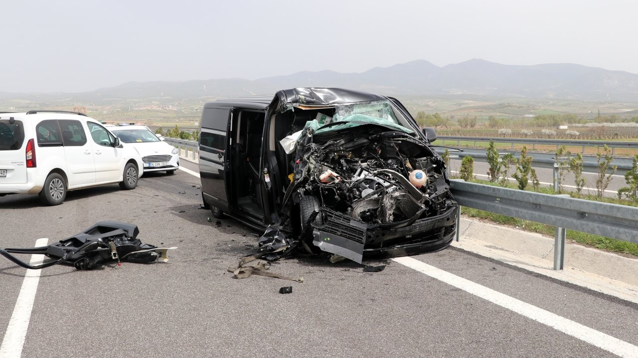 Selami Şahin'in oğlu Emirhan Şahin, trafik kazasında yaralandı