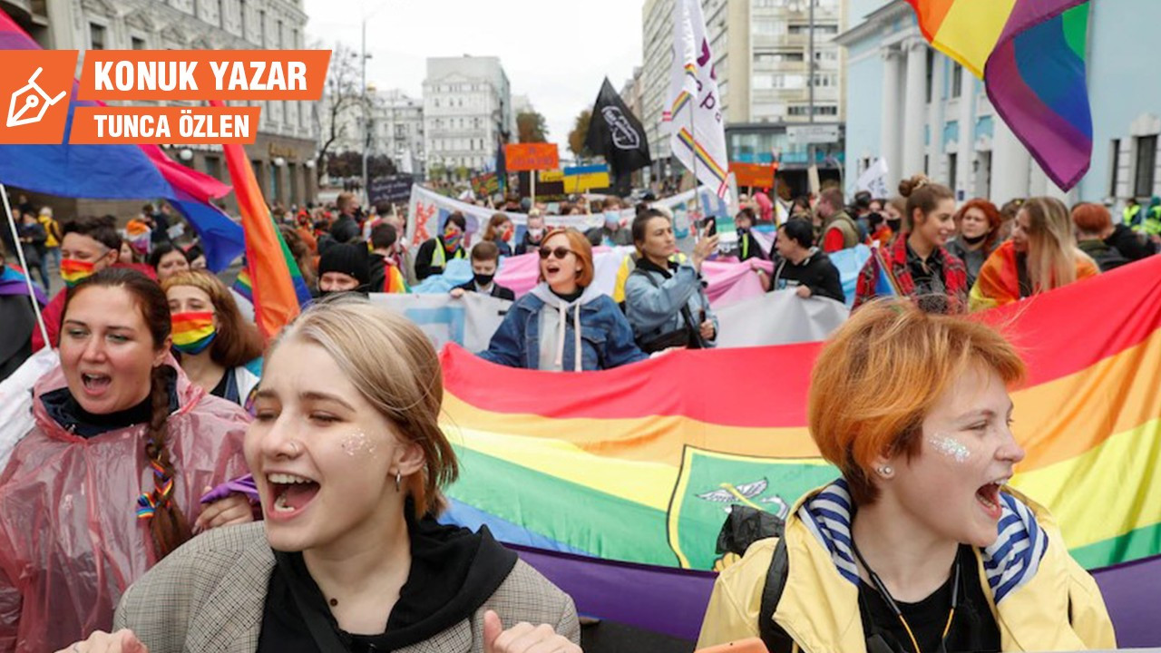 Rus işgali Ukrayna'daki LGBT'leri nasıl etkileyecek?