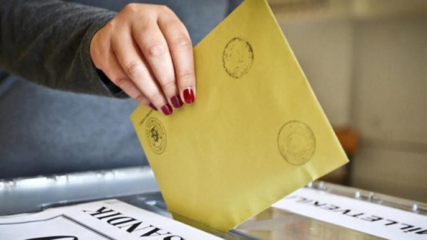 Özgür Özel, CHP'nin masasındaki seçim anketini açıkladı - Sayfa 4