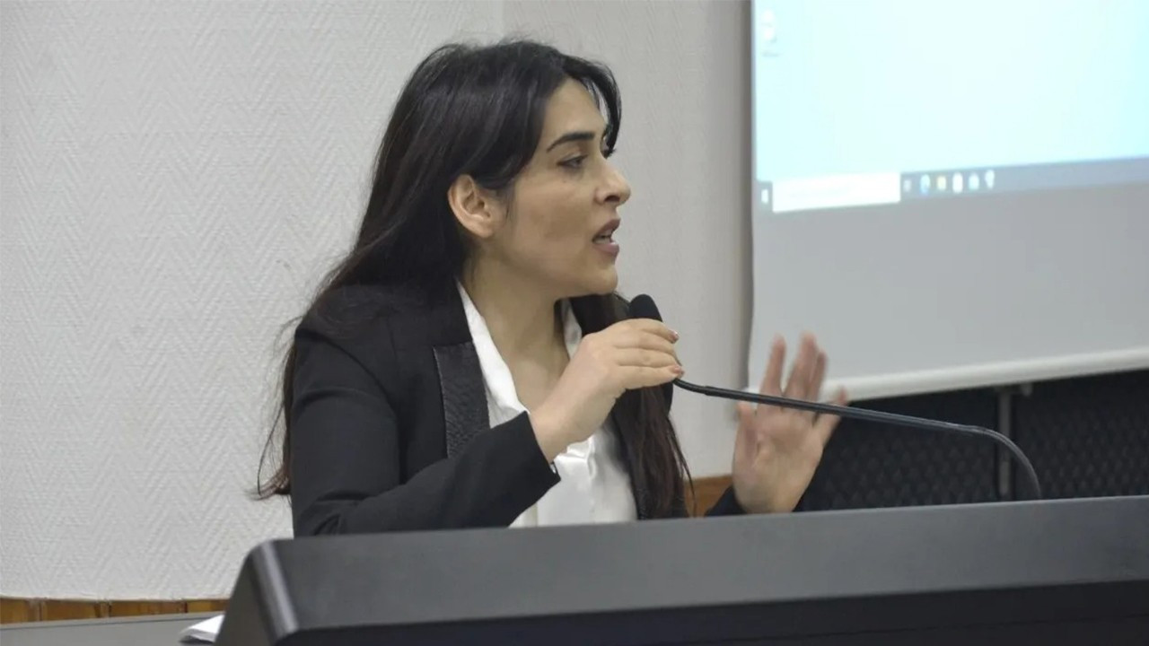 MHP’li meclis üyesinin hedef gösterdiği Leyla Karakaş'tan belgeli açıklama
