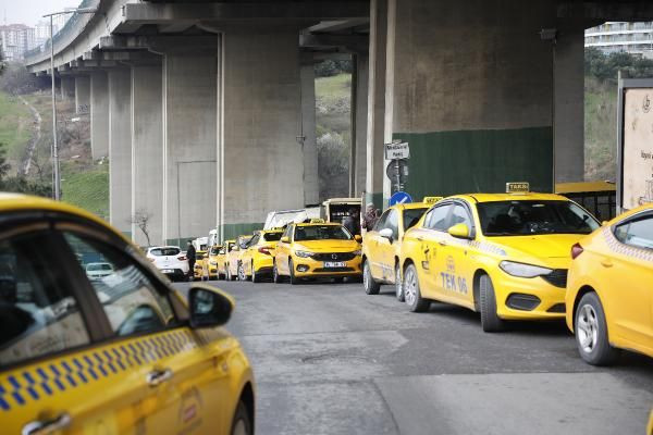 İstanbul’da taksicilerin 'sarı zam’ kuyruğu - Sayfa 3