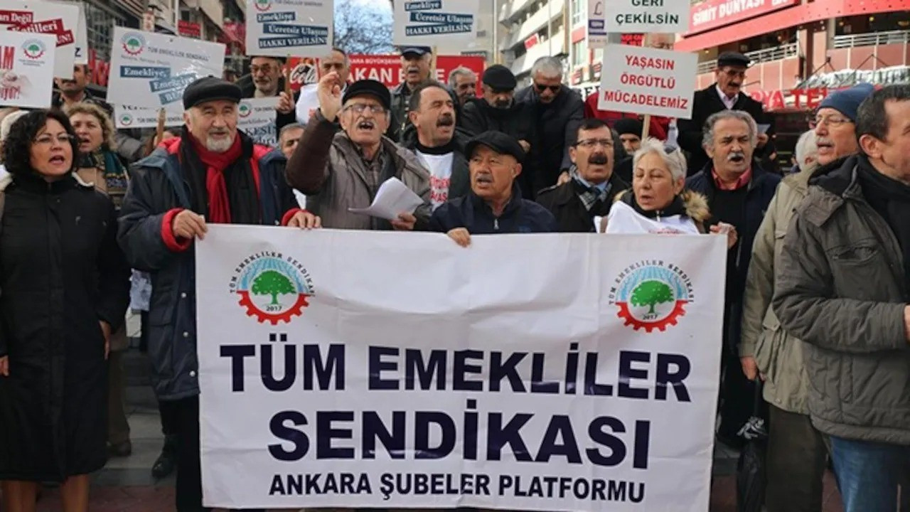 Emekliler ek zam talebiyle Ankara'ya yürüyecek