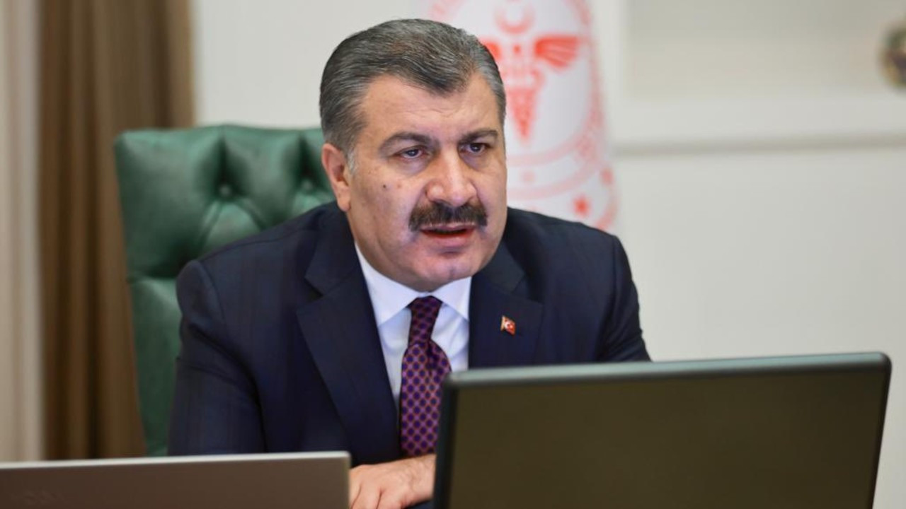 Sağlık Bakanı Koca 'Vakalar 3 binlerde' dedi, Turcovac'ı önerdi