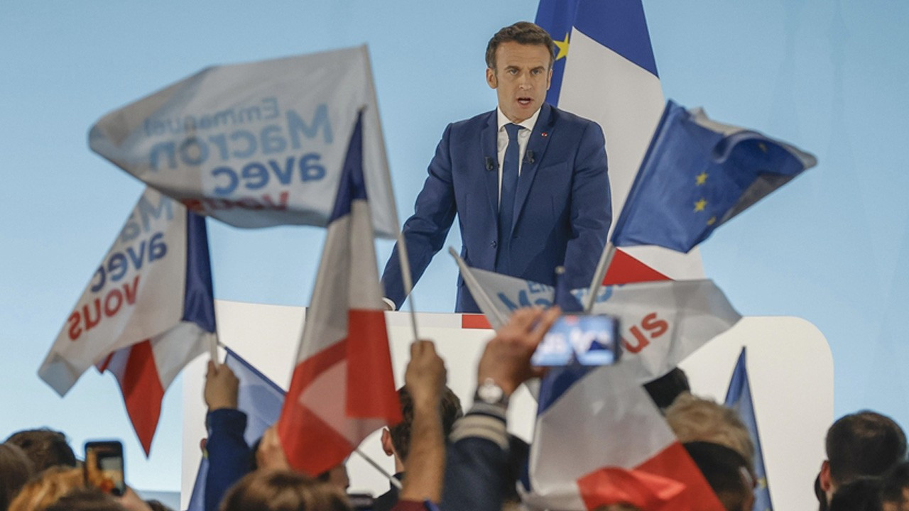 Macron'a diğer adaylardan destek: 'Avrupa için belirleyici olacak'