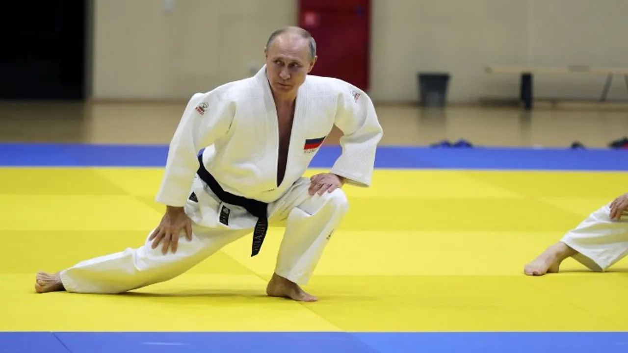 Judo ustası Putin’e Japonya Judo Federasyonu’ndan tepki