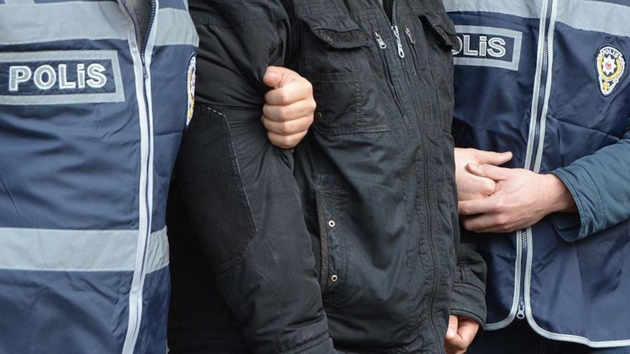 Ankara merkezli 'FETÖ' operasyonu: 42 gözaltı kararı