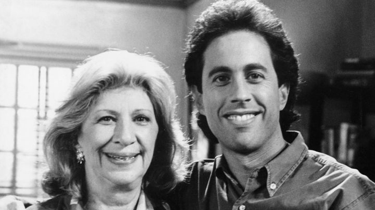 Seinfeld'in dizideki annesi Liz Sheridan 93 yaşında öldü