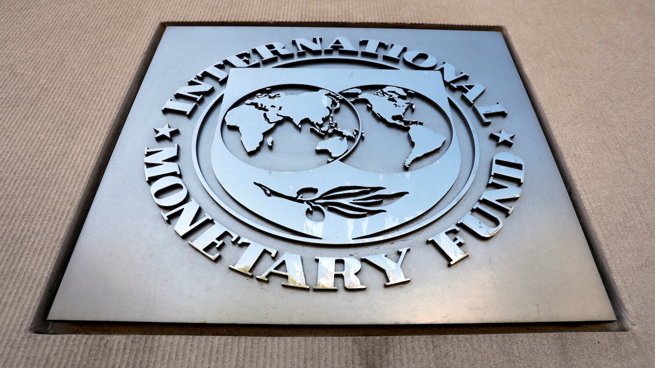 Pakistan, IMF ile 3 milyar dolarlık kredi için anlaşma sağladı