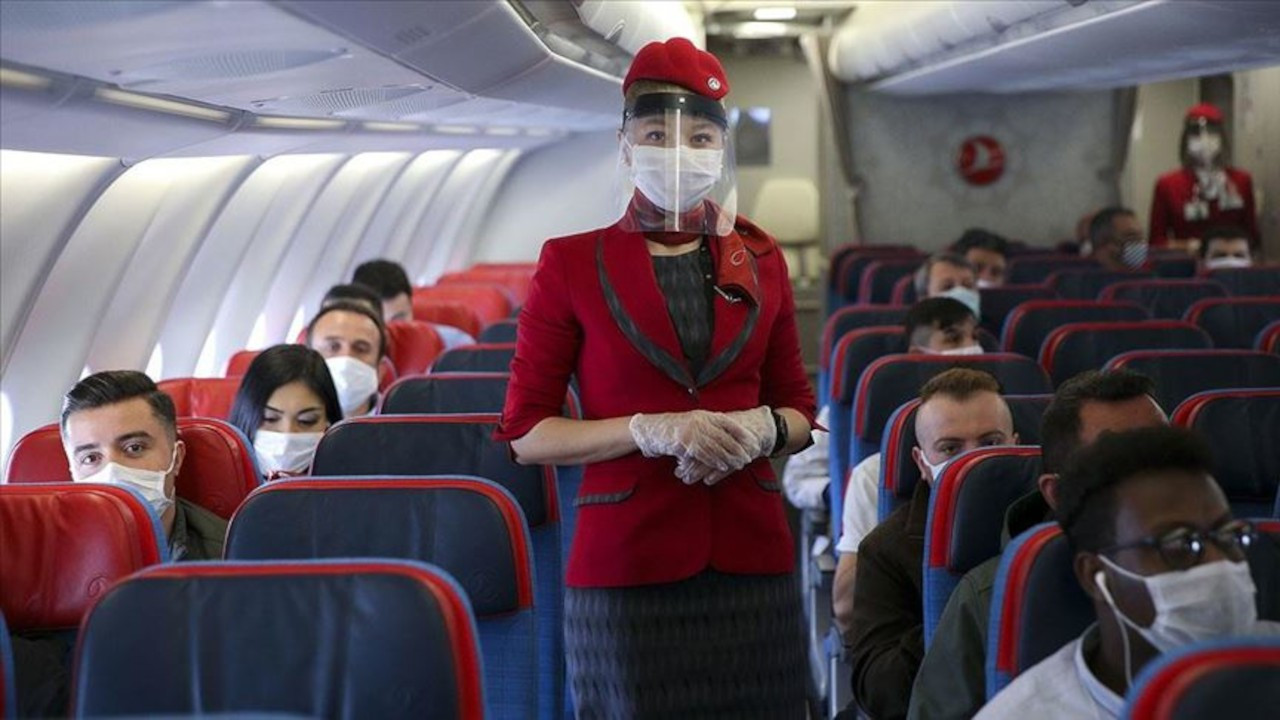THY Genel Müdürü Ekşi: Uçaklarda maske zorunluluğu bitiyor