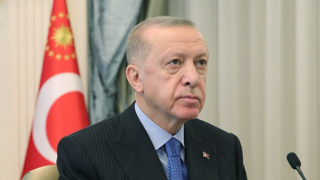 Erdoğan: Kendini modern addeden ülkeler sığınmacıları terk ederken, biz kurtardık