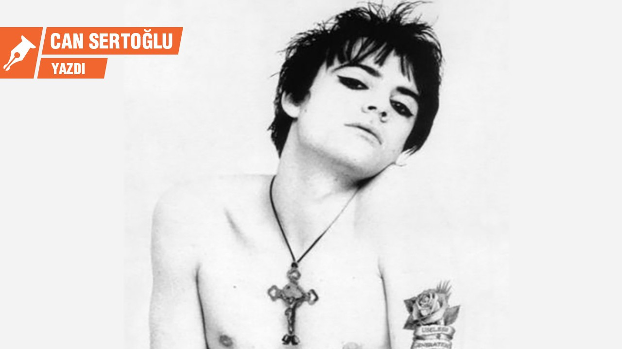 Yalandan kim ölmüş? Richey Edwards'ın kusursuz kayboluşu