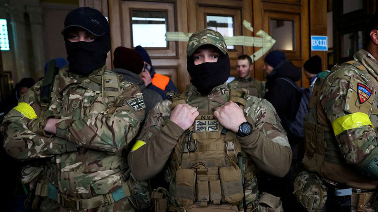 Rusya Ukrayna'da İngiliz SAS özel birliklerinin varlığını araştırıyor
