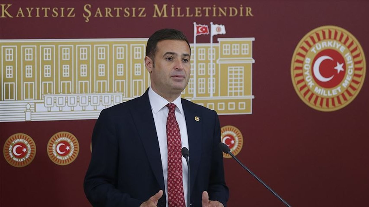 CHP’li Akın: Yalana sarılan Enerji Bakanı istifa etmeli