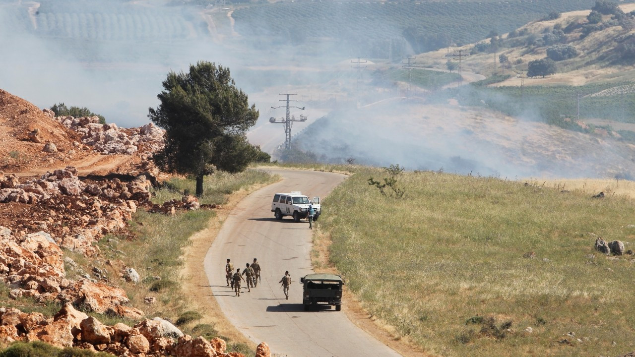 İsrail-Lübnan sınırında gerilim: Top ve füze fırlatıldı