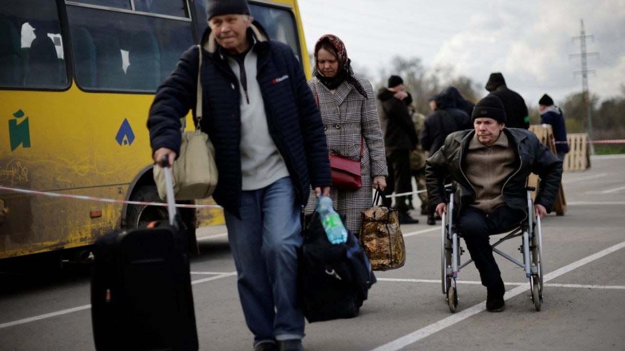 BM: Ukraynalı mülteci sayısı yıl sonunda 8.3 milyona ulaşacak