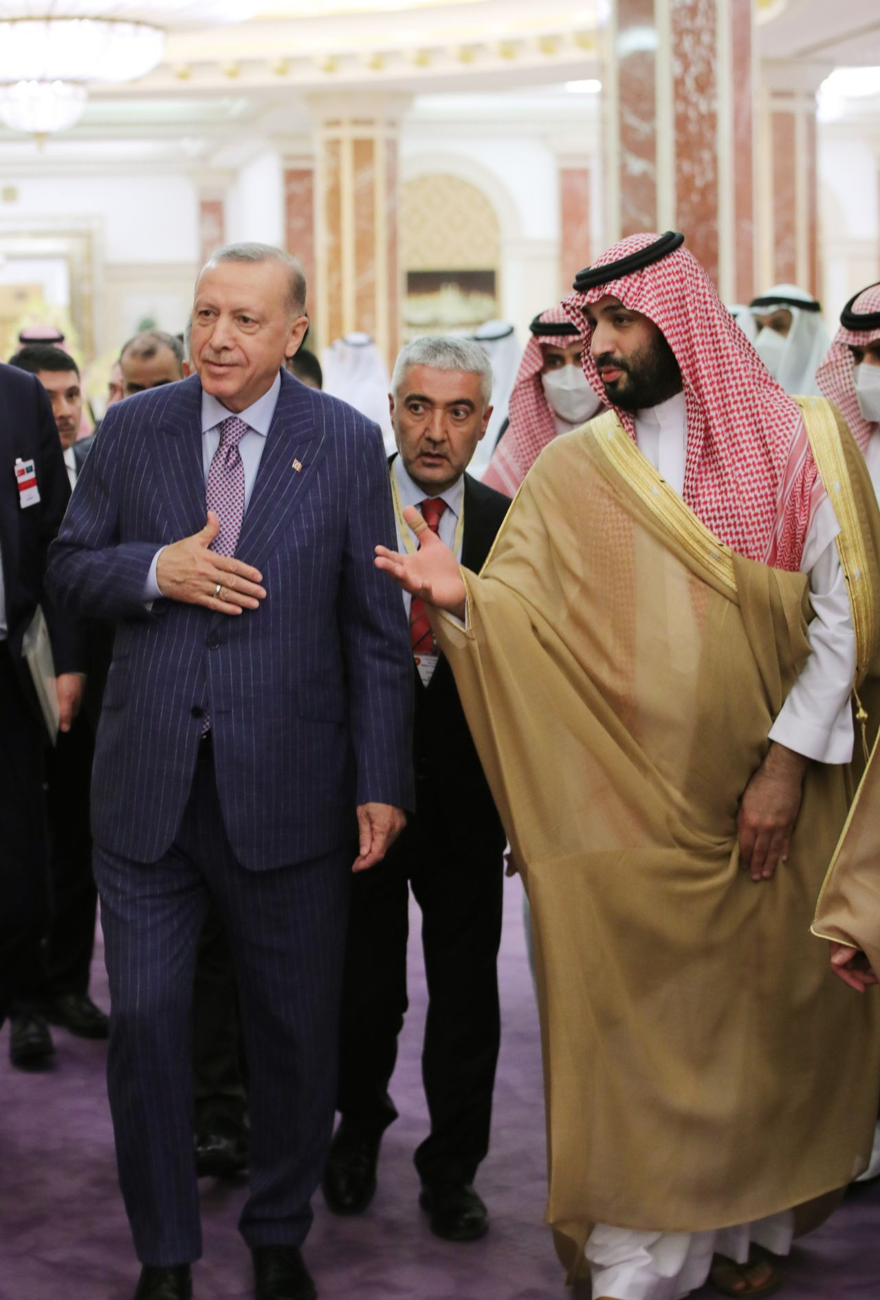 Erdoğan, Suudi Arabistan'da Veliaht Prens Selman'la görüştü - Sayfa 1