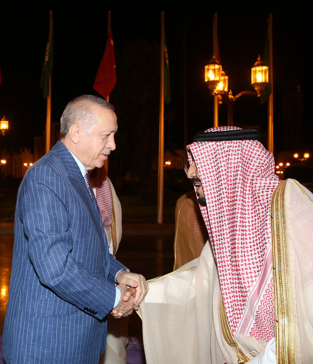 Erdoğan, Suudi Arabistan'da Veliaht Prens Selman'la görüştü - Sayfa 3