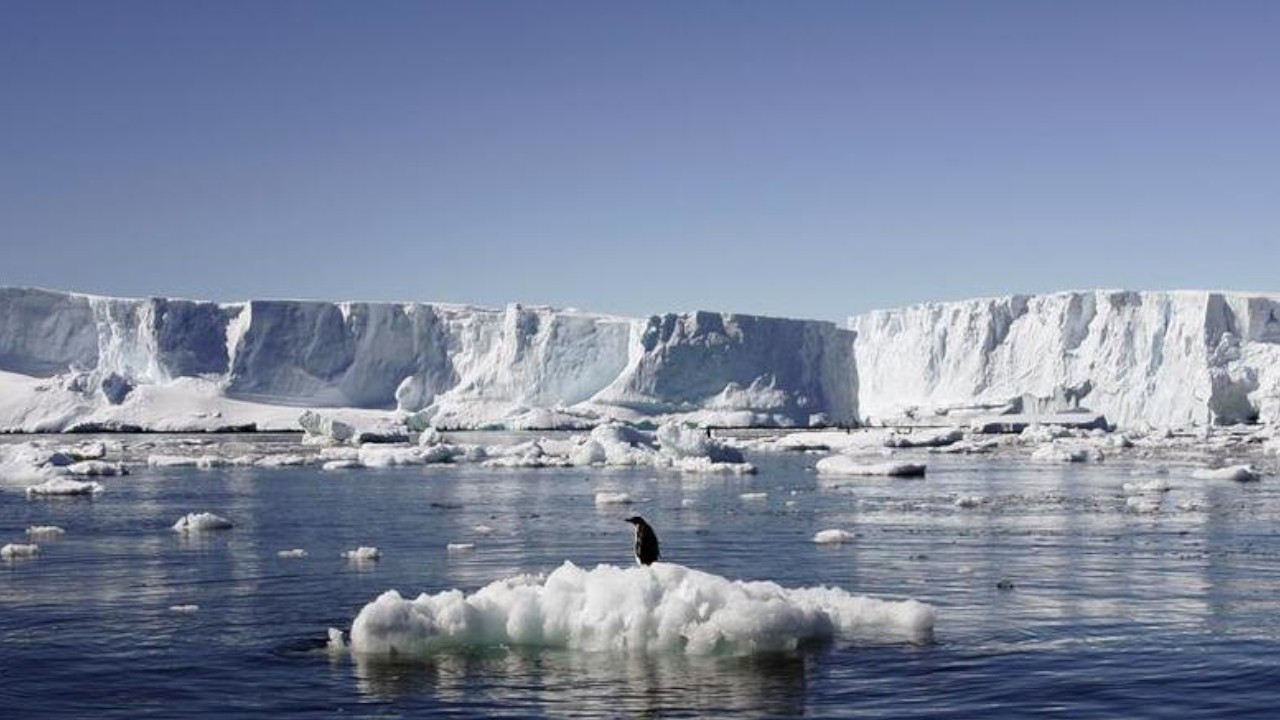 Antarktika'da su altı volkanı 4 ay içinde 85 bin depreme neden olmuş