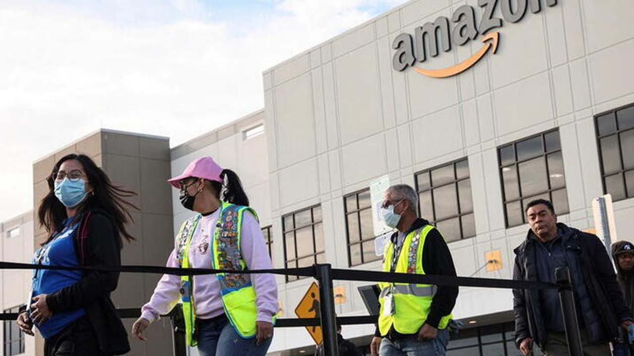 Amazon şirketi işçilerin ücretli Covid iznini kaldırdı