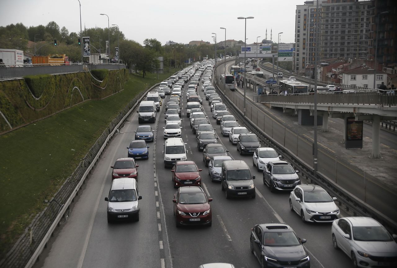 İstanbul'da bayram trafiği: Yüzde 1'den 65'e yükseldi - Sayfa 4