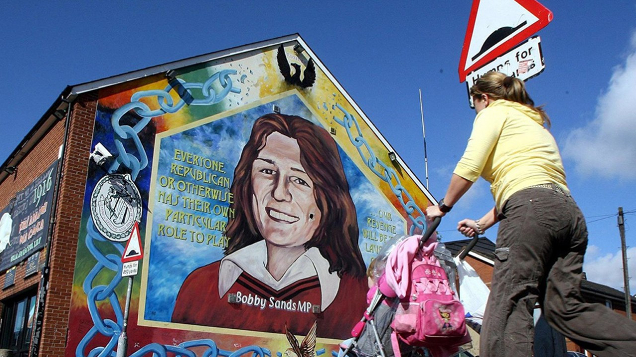 Bobby Sands'in ölüm yıldönümünde Kuzey İrlanda'da seçim