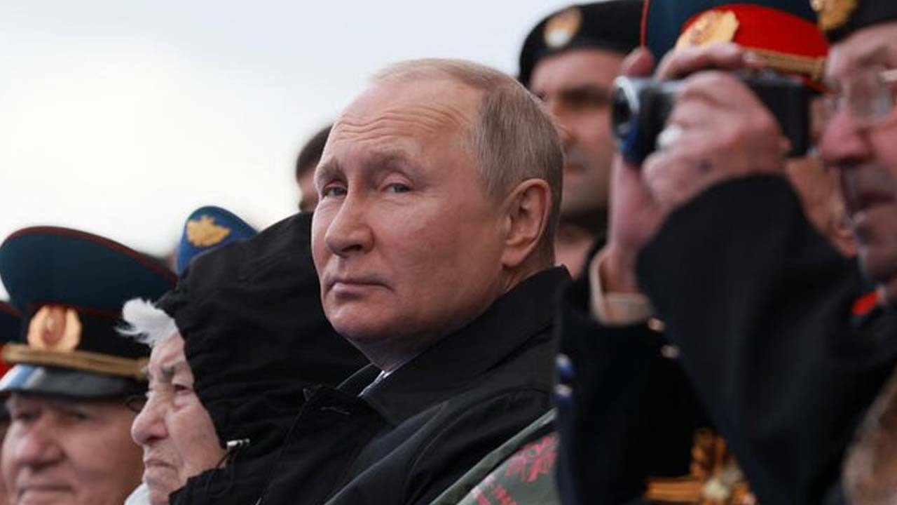 Putin'den 9 Mayıs konuşması: Ukrayna müdahalesi gerekliydi