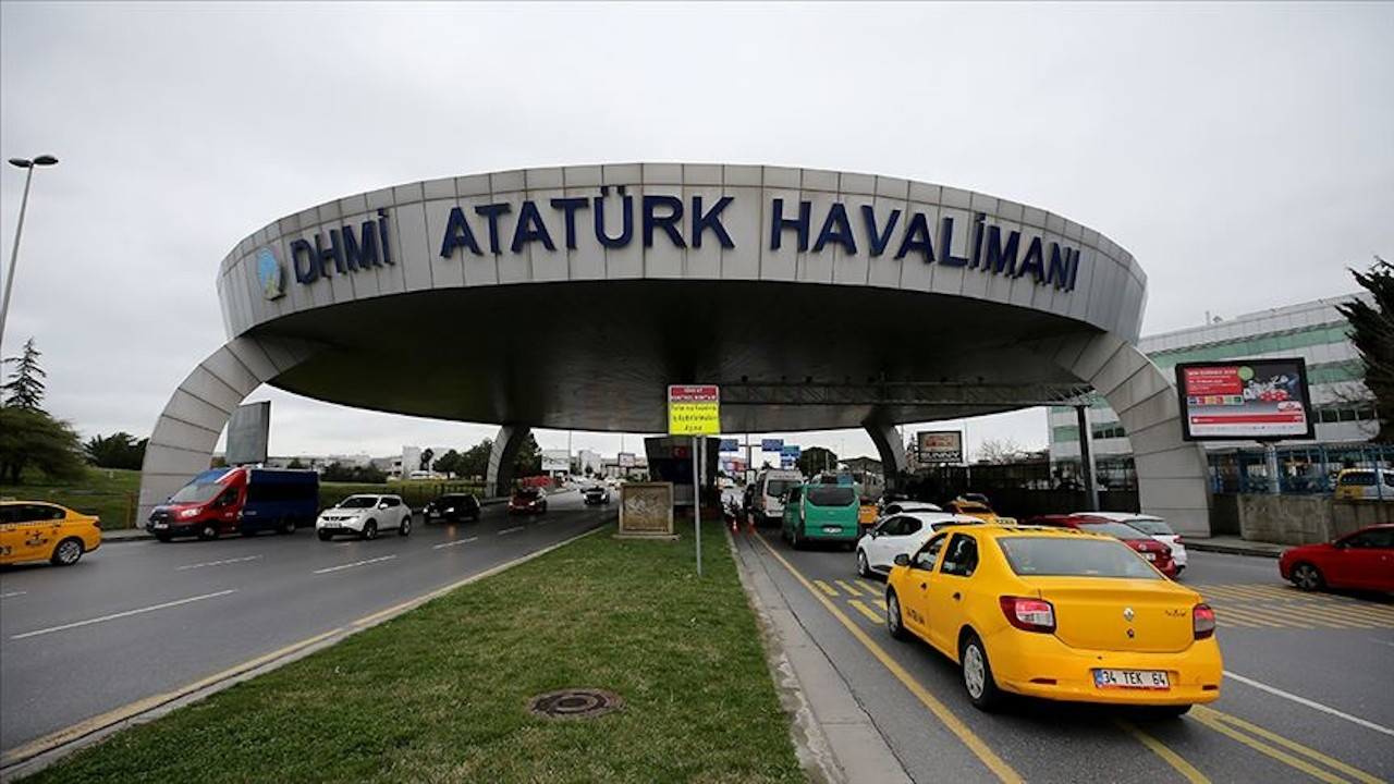 İBB Meclis Üyesi Kıdık duyurdu: İş makineleri dizildi, Atatürk Havalimanı'nı yıkıyorlar