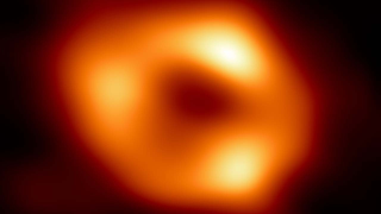 Samanyolu galaksisinde süper kütleli kara delik ilk kez görüntülendi