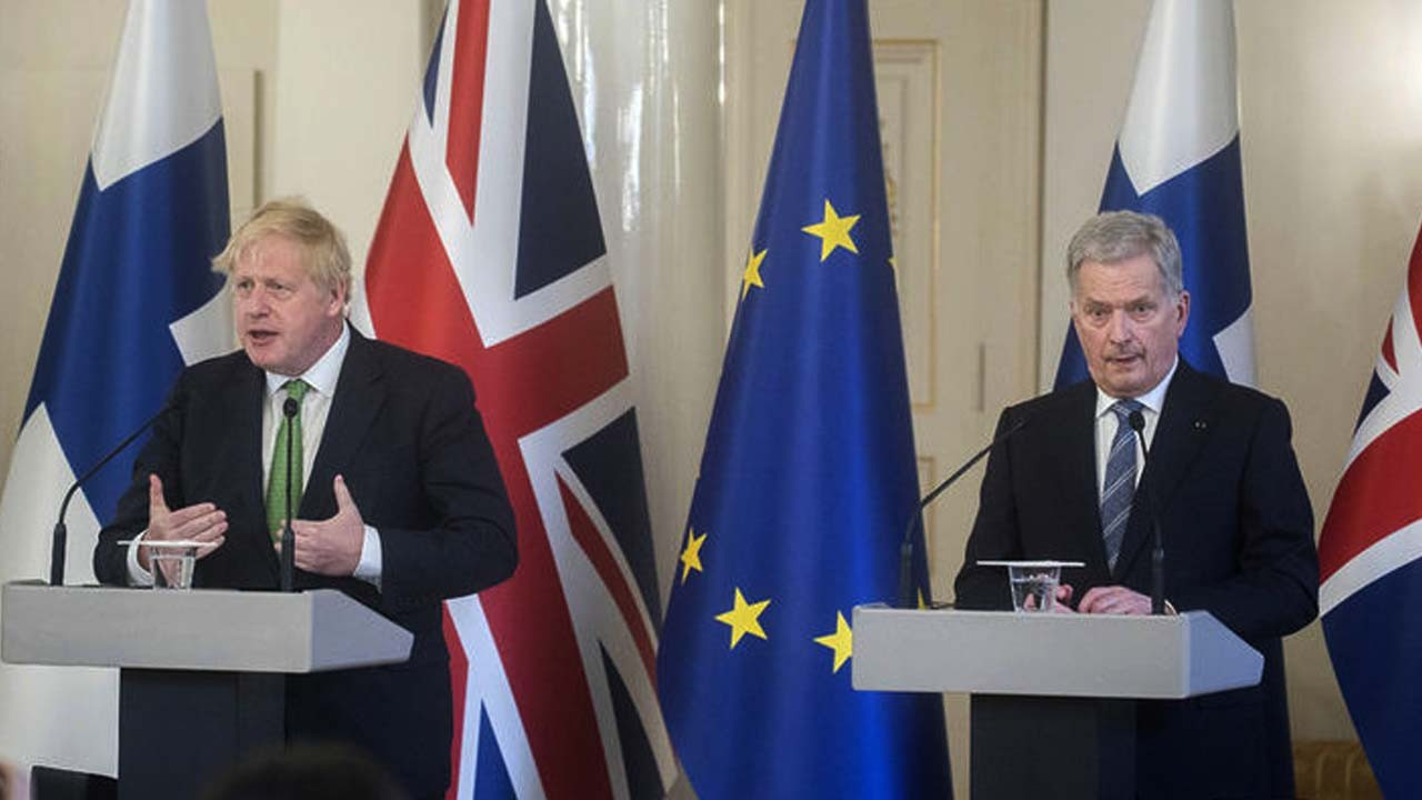 Boris Johnson: Finlandiya'ya saldırı durumunda yardıma gideceğiz