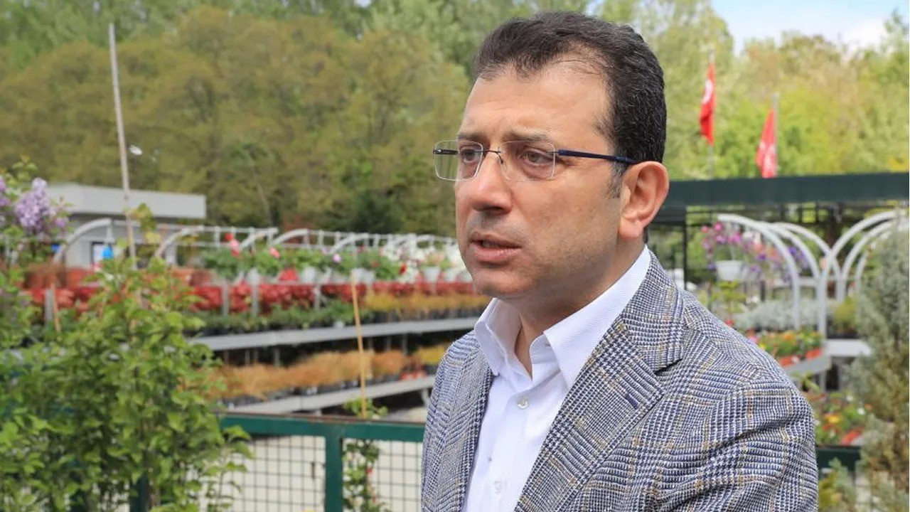İmamoğlu: Kararı siyasi buluyor ve kınıyorum, Kaftancıoğlu'nun yanındayım