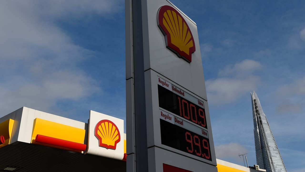 İngiliz petrol devi Shell'in kârı Ukrayna savaşıyla üç kat arttı