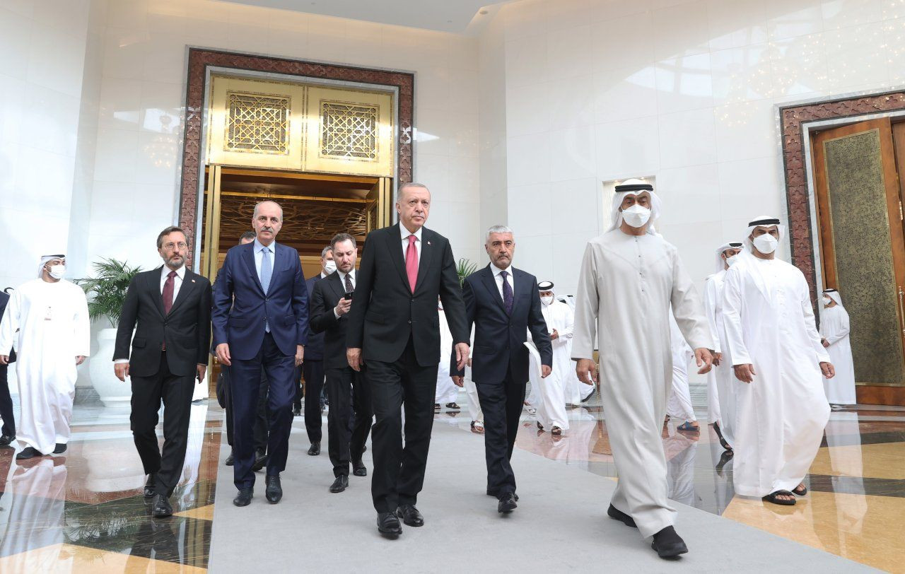 Cumhurbaşkanı Erdoğan'dan BAE'ye taziye ziyareti - Sayfa 3