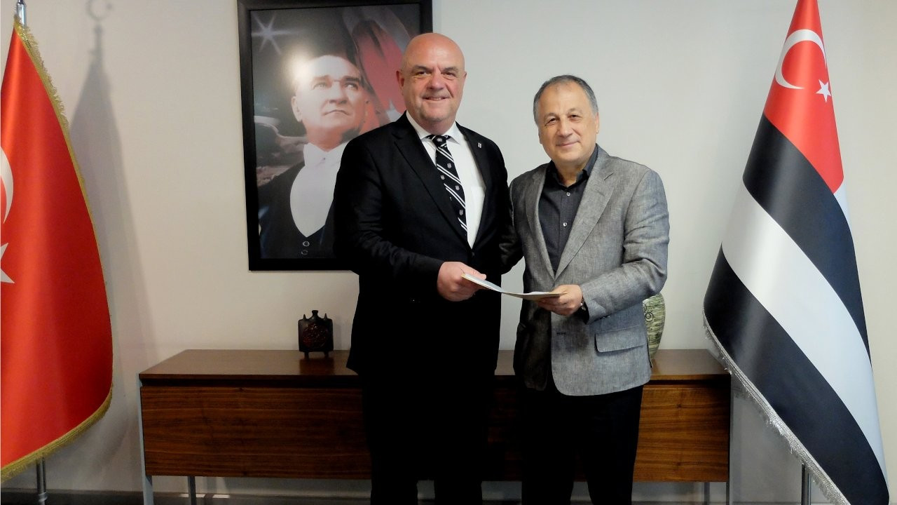 Fuat Çimen, Beşiktaş başkan adaylığı başvurusunu yaptı