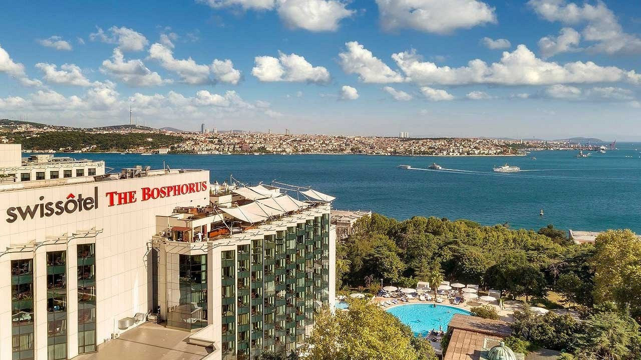 İBB Meclisi, Boğaz'a nazır Swiss Otel arazisinin satışına onay verdi