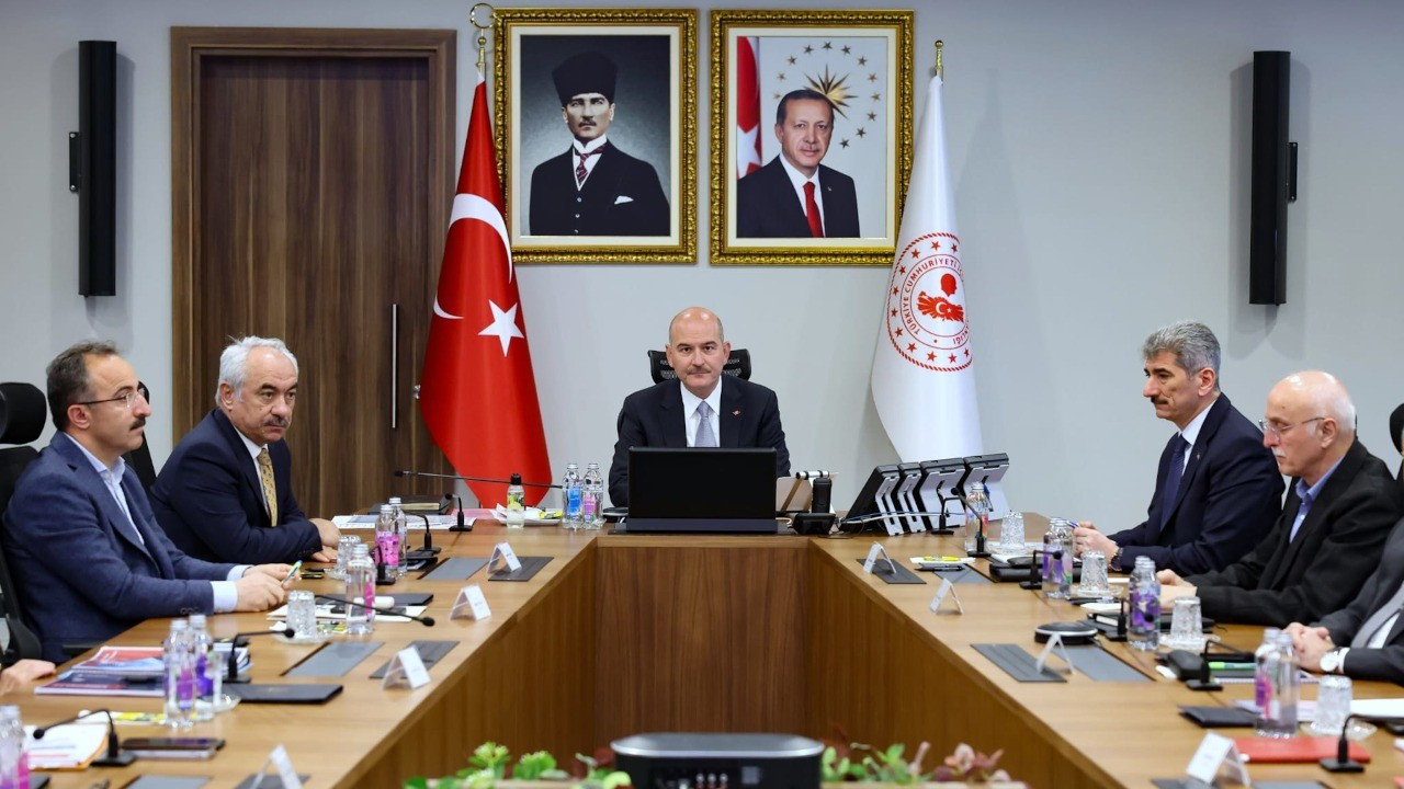 İçişleri Bakanı Süleyman Soylu 81 ilin valisiyle toplantı yaptı