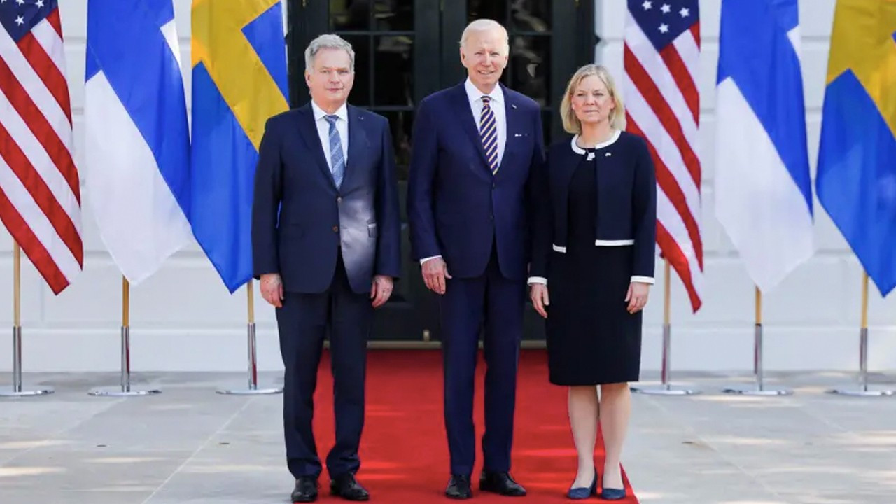 İsveç ve Finlandiya liderleri Beyaz Saray'da
