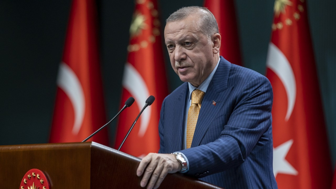 Cumhurbaşkanı Erdoğan millet bahçesi paylaşımını kaldırdı