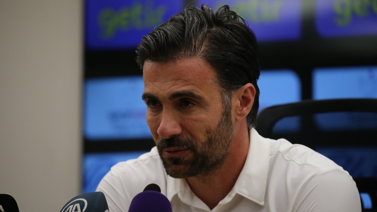 Hatayspor sezonu 4-1'le kapattı, Teknik Direktör Ömer Erdoğan istifa etti