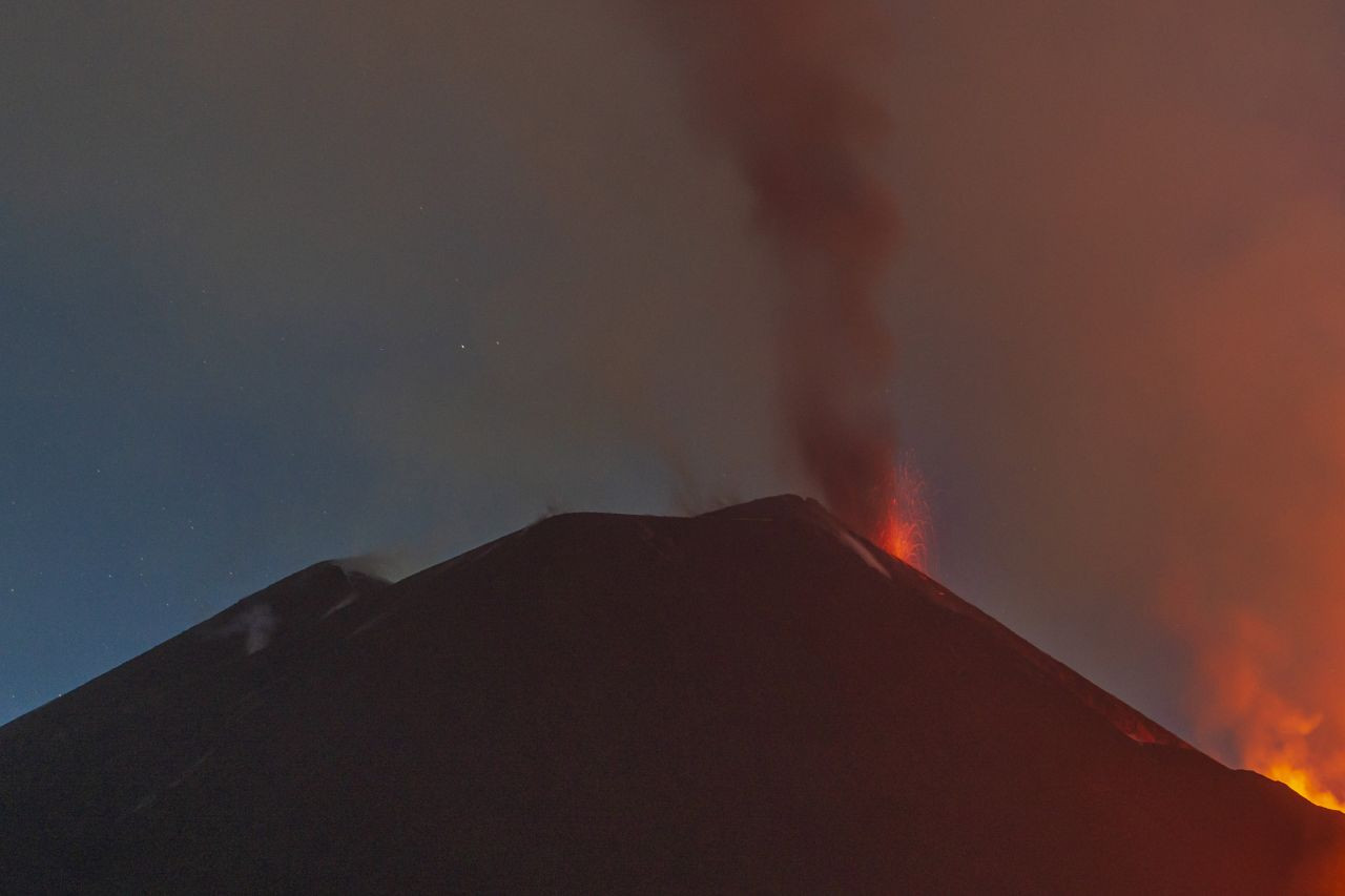 Etna Yanardağı lav püskürttü - Sayfa 3
