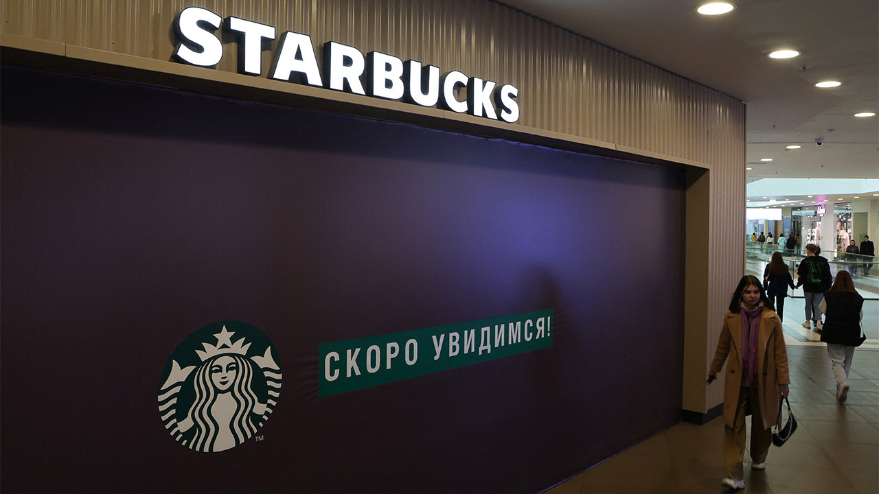 Starbucks Rusya'dan çıkıyor