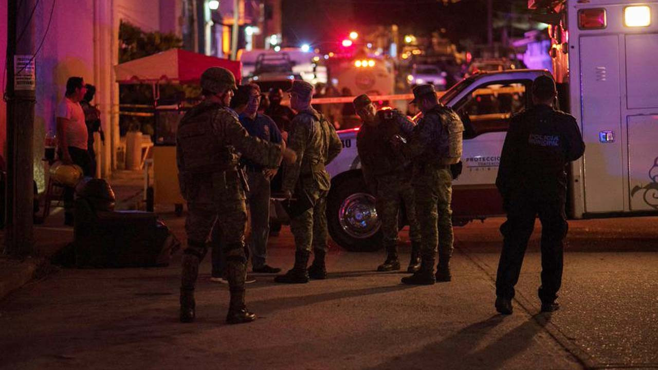 Meksika'da otele silahlı saldırı: 11 ölü